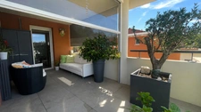 Appartement à vendre 4 pièces CHATEAUNEUF LE ROUGE avec terrasse plein ciel