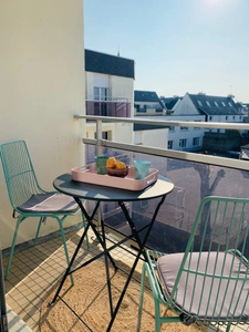 LARMOR-PLAGE ,  EXCLUSIVITÉ , APPARTEMENT VUE MER AVEC BALCON 