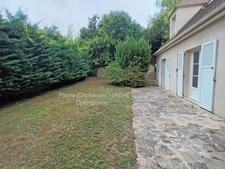 MAISON FAMILIALE SUR LA COMMUNE DE MAREIL MARLY