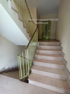 A PROXIMITE DU LYCEE INTERNATIONAL DE SAINT GERMAIN EN LAYE