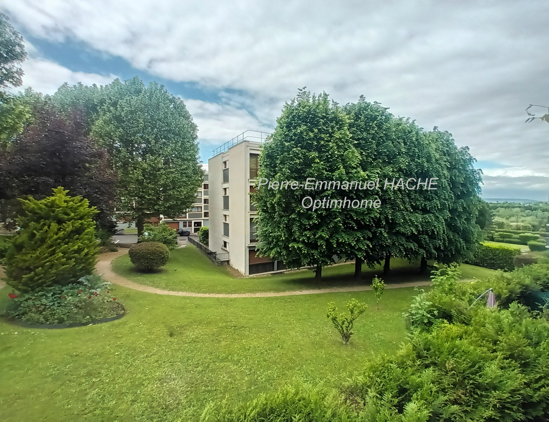 Appartement 4 pièces 87 m² · à Chambourcy · 87 m² · 299 000 €