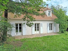 A PROXIMITE DU LYCEE INTERNATIONAL, SUR LA COMMUNE DE MAREIL-MARLY