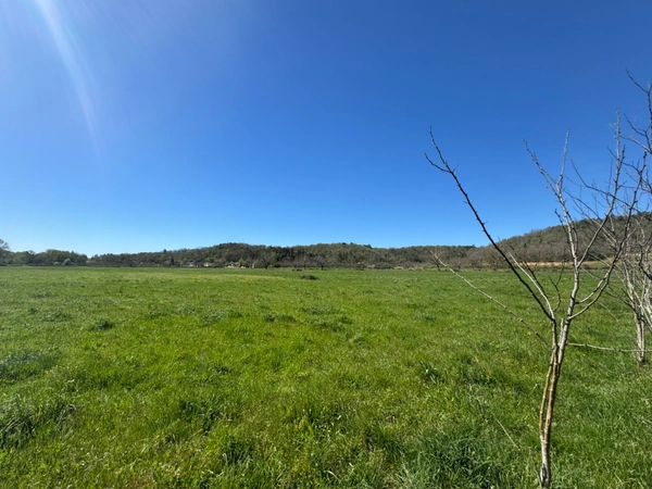 Terrain à vendre  proche de cubjac val d'ans (24)