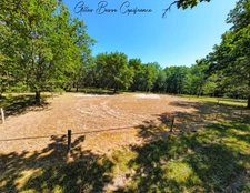 House and outbuildings in MAUZAC ET GRAND CASTANG (24)