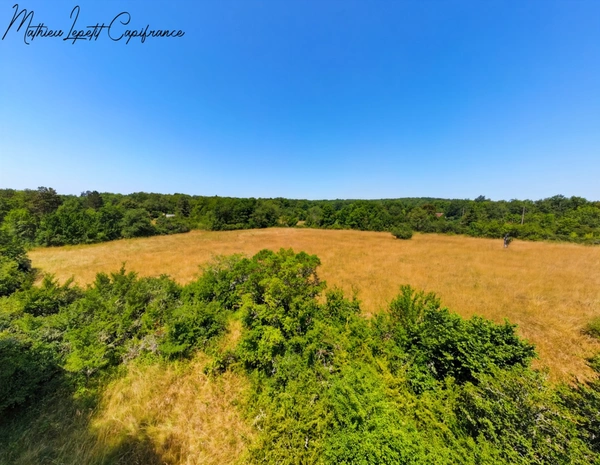 Terrain à vendre de 13 200,00 m² CUBJAC (24)