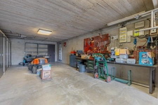 MAISON DE CARACTERE 270 M2 TERRAIN 19 ARES