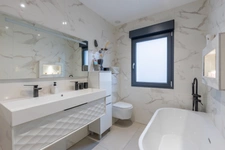 MAGNIFIQUE PLAIN-PIED RECENT 146 m2 - GARAGE-PISCINE–DPE A