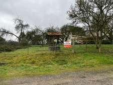 10 MN' METZ-EST : TERRAIN PLAT - 29 ARES POSSIBLE 2 PARCELLES