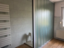 TERRAIN 44 ARES ZONE UA +MAISON HABITATION +SERRES HORTICOLES