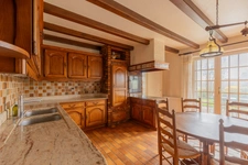 MAISON DE CARACTERE 270 M2 TERRAIN 19 ARES