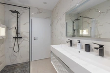 MAGNIFIQUE PLAIN-PIED RECENT 146 m2 - GARAGE-PISCINE–DPE A