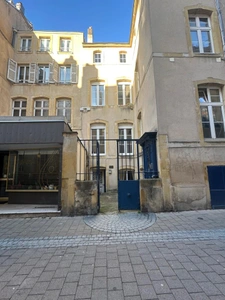 STUDIO MEUBLE 24,07 M2 - HYPER CENTRE METZ