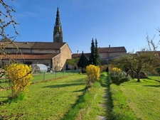 ELEGANTE MAISON LORRAINE DU XVIIIè ET GRANGE