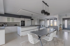 MAGNIFIQUE PLAIN-PIED RECENT 146 m2 - GARAGE-PISCINE–DPE A