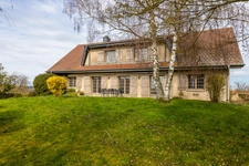 MAISON DE CARACTERE 270 M2 TERRAIN 19 ARES