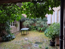 ELEGANTE MAISON LORRAINE DU XVIIIè ET GRANGE