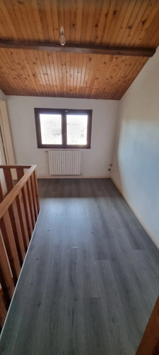 Mur sur Allier (63)– Maison familiale 150 m² – 4 chambres – 1 013 m² de terrain – Garage 48 m²