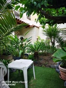 MARSEILLE 5° RUE DES VERTUS LA LOUBIERE REZ DE JARDIN 76,50 m² - GARAGE 27 m² - CAVE 18,7 m² JARDIN 73,8 m²