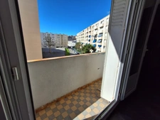 Appartement T3 traversant – 49 m² – cave - balcon - Résidence Square National – Marseille 3ᵉ