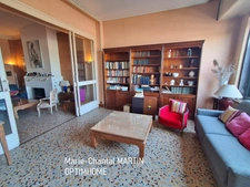13008 REZ DE JARDIN DE 103 M² JARDIN 200 M² TERRASSE 25 M² CAVE 84 M² UN ÉCRIN DE VERDURE À DEUX PAS DE LA MER