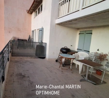 STUDIO 24 M² AVEC GRANDE TERRASSE 20 m² ET VUE MER – MARSEILLE 13008