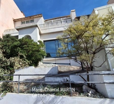 STUDIO MEUBLÉ AVEC TERRASSE ET VUE MER – MARSEILLE 13008
