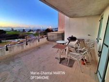 STUDIO 24 M² AVEC GRANDE TERRASSE 20 m² ET VUE MER – MARSEILLE 13008