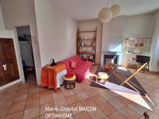 Type 2 lumineux au calme – cave - Bd de Roux – Marseille 4ᵉ