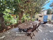 13008 REZ DE JARDIN DE 103 M² JARDIN 200 M² TERRASSE 25 M² CAVE 84 M² UN ÉCRIN DE VERDURE À DEUX PAS DE LA MER