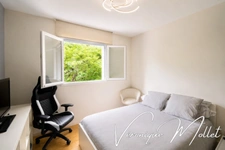 ELEGANTE CONTEMPORAINE DE PLAIN-PIED BAIGNÉE DE LUMIERE