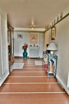ARTIGUES PRES BORDEAUX - MAISON ART DECO ET AVEC 280m2 DE DÉPENDANCES 