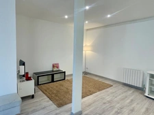 PREIGNAC CENTRE – Maison de village avec cave voûtée - Idéal investisseur maison de village avec cave et parking