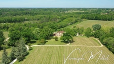 DOMAINE A SADIRAC - ENTRE DEUX MERS  -  A 16kms de BORDEAUX - 45 minutes aéroport Bordeaux .