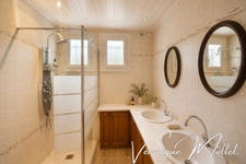 LIGNAN DE BORDEAUX - AUX PORTES DE FARGUES ST HILAIRE - SUR 2591M2 ET SUR SOUS-SOL INTEGRAL