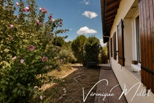LIGNAN DE BORDEAUX - AUX PORTES DE FARGUES ST HILAIRE - SUR 2591M2 ET SUR SOUS-SOL INTEGRAL