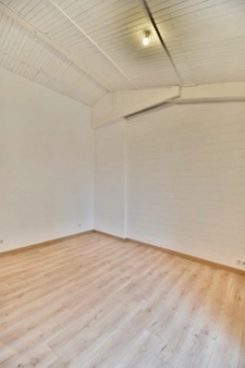 PREIGNAC CENTRE – Maison de village avec cave voûtée - Idéal investisseur maison de village avec cave et parking