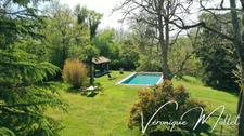 VILLA ATYPIQUE SUR 5000M2 SANS VIS À VIS - SUD EST DE BORDEAUX -