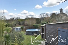 3 KMS DE CREON - MAISON DE BOURG AVEC TERRASSE ET JARDIN AVEC VUE 