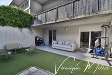 LORMONT - APPARTEMENT EN DUPLEX - 2 TERRASSES - 3 CHAMBRES - GARAGE 