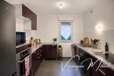 LORMONT - APPARTEMENT EN DUPLEX - 2 TERRASSES - 3 CHAMBRES - GARAGE 