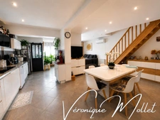 3 KMS DE CREON - MAISON DE BOURG AVEC TERRASSE ET JARDIN AVEC VUE 