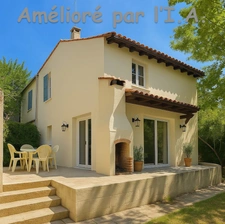 Maison 3 chambres sur grand terrain.