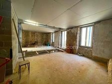 Maison de 180 m2 à imaginer entièrement..................
