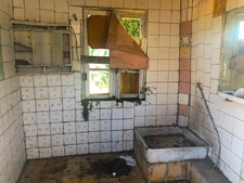 Maison à refaire.