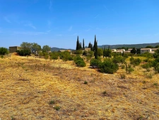 Terrain constructible avec vue imprenable.