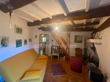 Maison de village sans travaux.