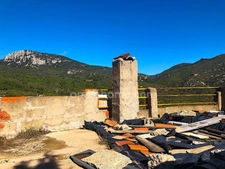 Maison à refaire.