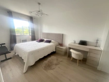 Maison récente 2022, cadre verdoyant au calme – Futur hub Grand Paris – Jardin + Garage sur les Coteaux d'Argenteuil