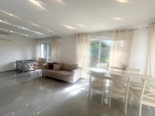 Maison récente 2022, cadre verdoyant au calme – Futur hub Grand Paris – Jardin + Garage sur les Coteaux d'Argenteuil