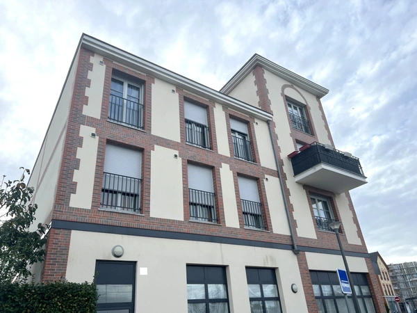 Appartement à louer 4 pièces DOMONT (95)